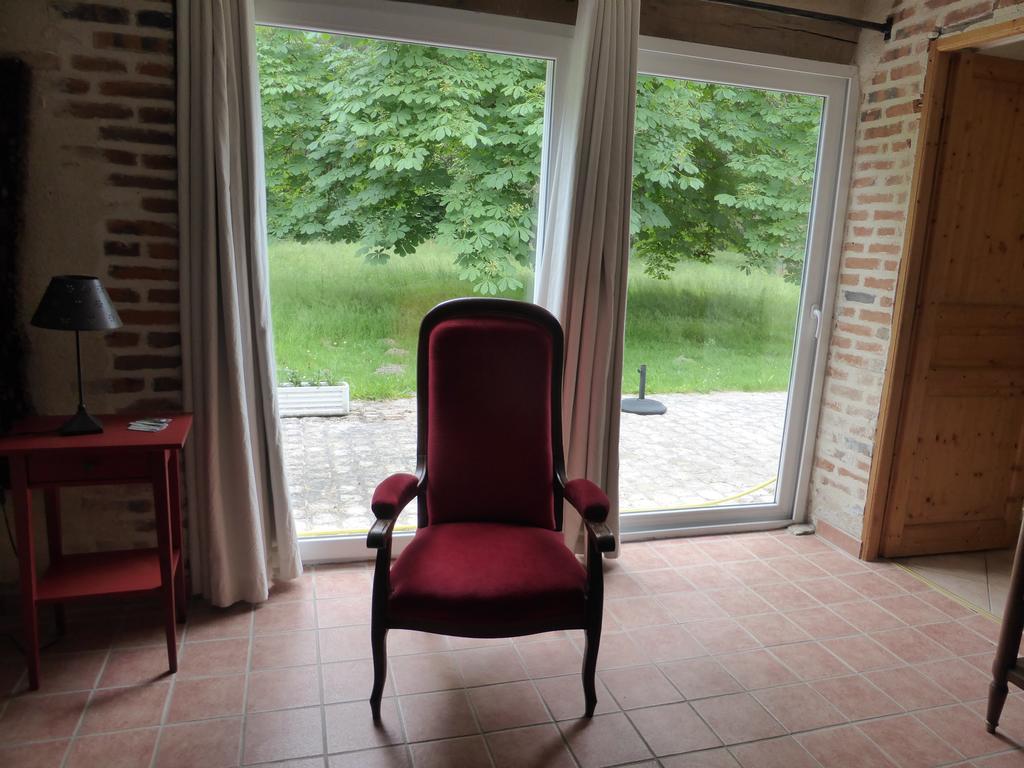 Les Fontenils Lassay-sur-Croisne Habitación foto